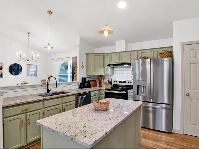 4119 Wynford Cir — Photo 4