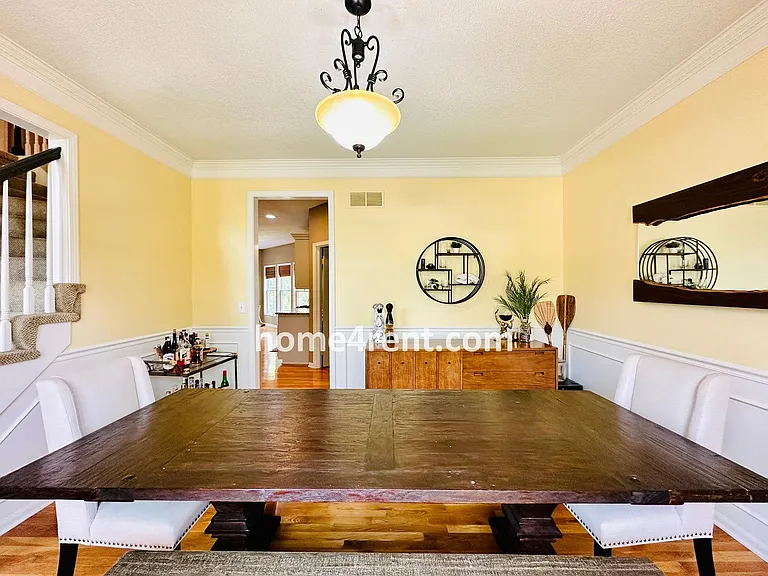 12648 S Hallet St — Photo 9