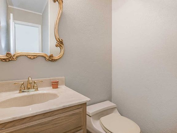 5th image of 3205 Amberwood Ln