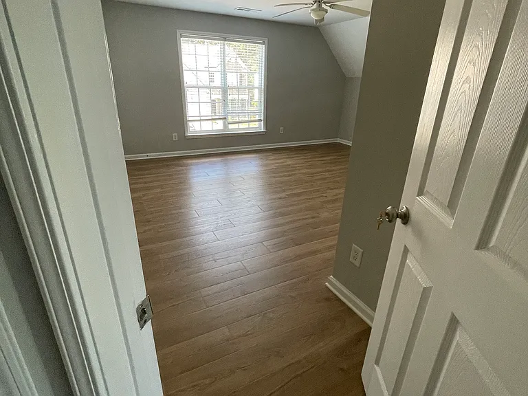 2310 Vistoria Dr — Photo 10