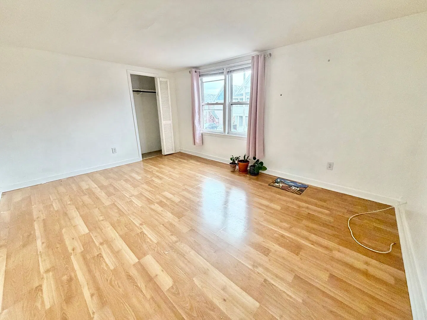 16-18 Park Street — Photo 2