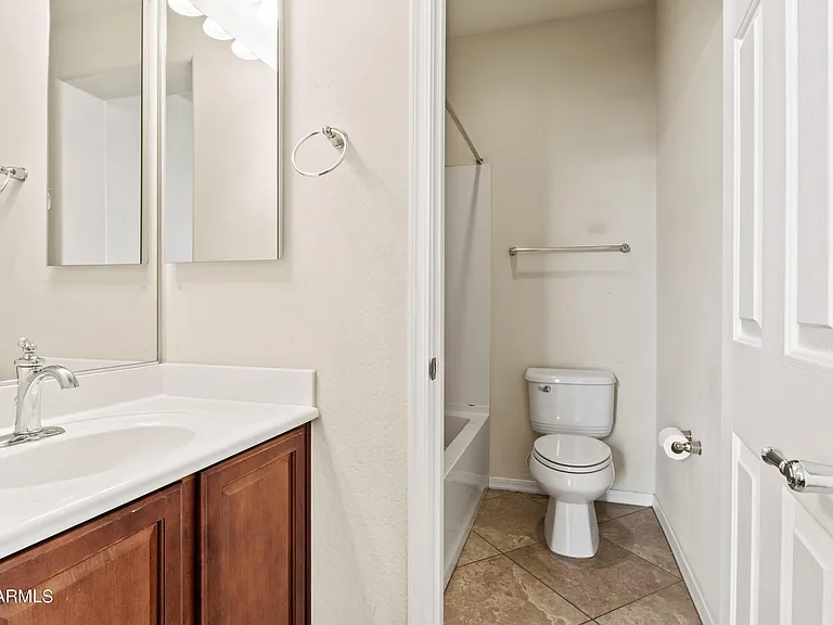 5224 W Bent Tree Dr — Photo 32