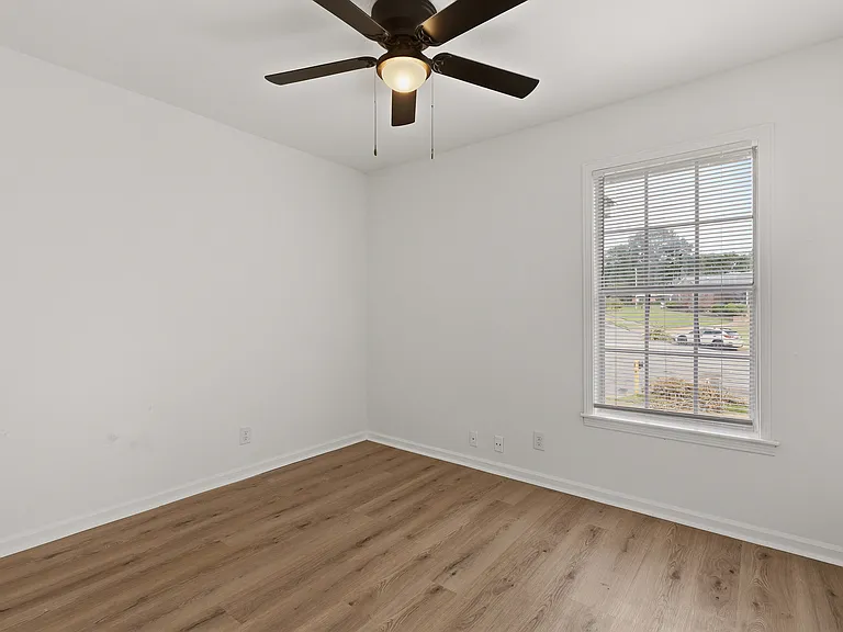 1642 Rozelle Cv — Photo 11