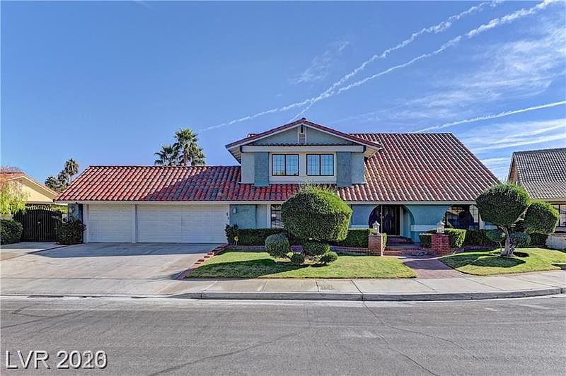 1st image of 1909 Villa De Conde Way