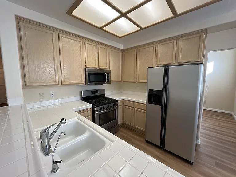 9765 Trail Rider Dr — Photo 6
