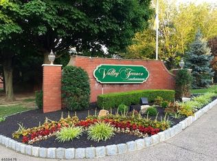 67 1/2 2a Knox Ter UNIT 2A, Wayne, NJ 07470