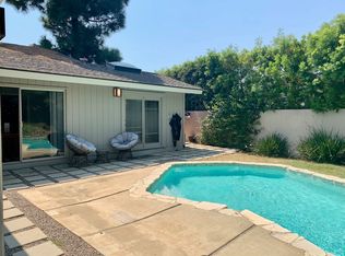 2744 Inverness Ct, La Jolla, CA 92037