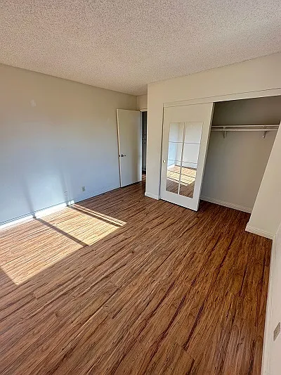 2 bed, 1100 sqft, $3,095 — Photo 4