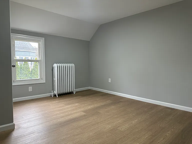 291 Maple Ave #2 — Photo 7