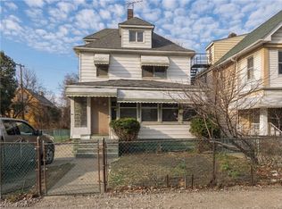 686 E 92nd St, Cleveland, OH 44108