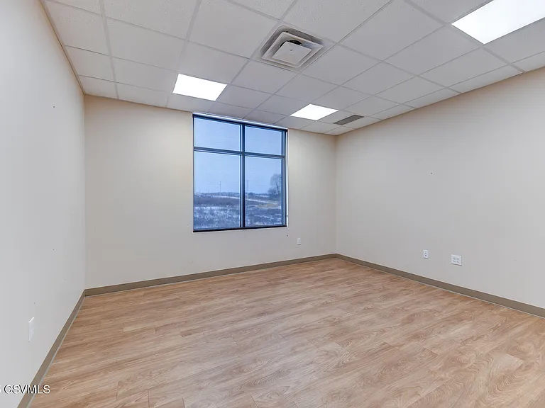 1033 Alliance Park Dr #2 — Photo 42