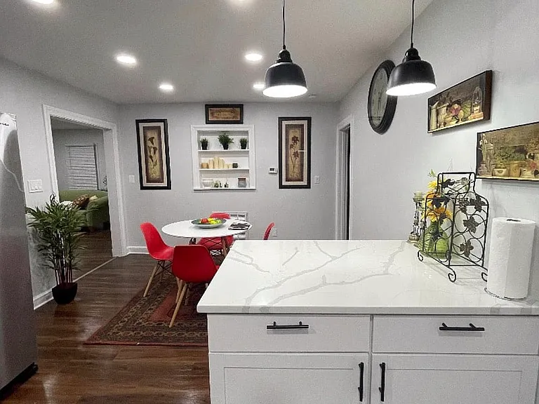 5003 Barnaby Ln #3 — Photo 7