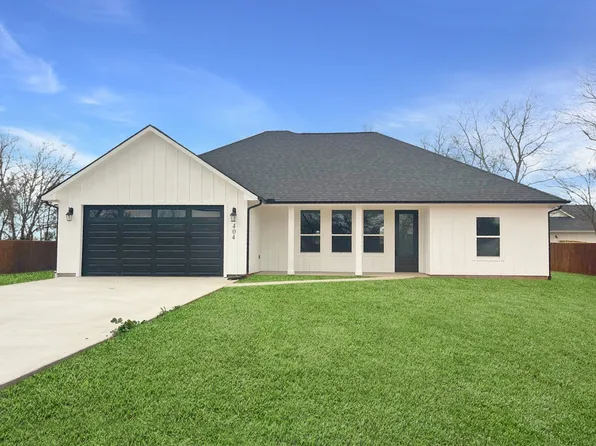 404 S San Marcos St, Whitney, TX 76692