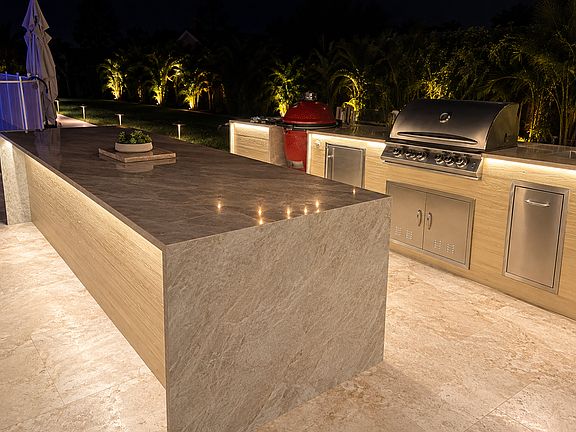 Gourmet outdoor kitchen and entertaining space