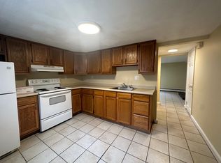 17-A Suffolk St #1, Cambridge, MA 02139