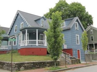 8 Crown St, Worcester, MA 01609