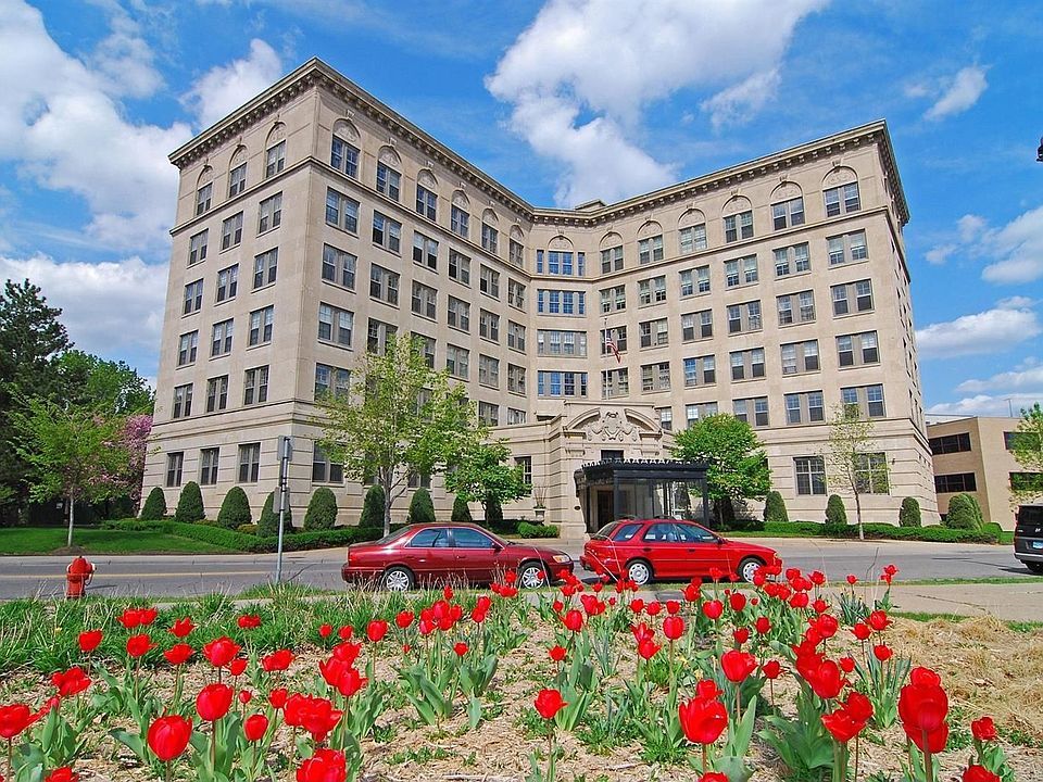 510 Groveland Ave #422