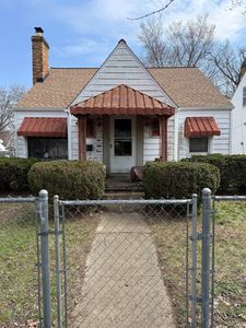 1054 Huey St, South Bend, IN, 46628