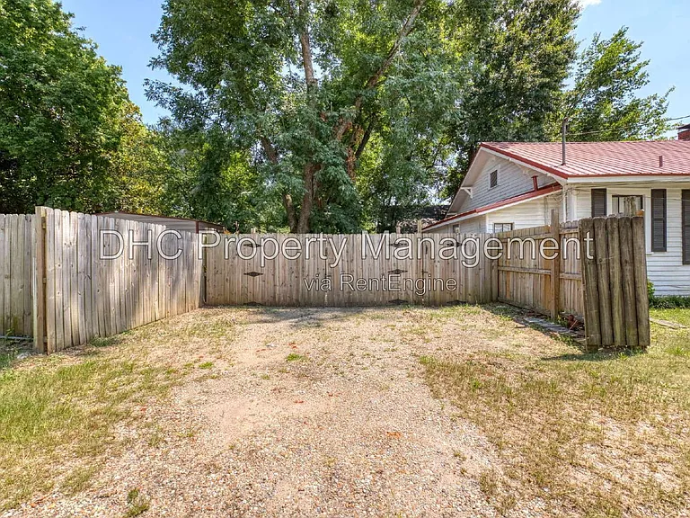 3120 Pierpont Ave — Photo 20
