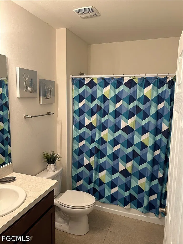 4 bed, 2.0 bath, 1828 sqft, $2,300 — Photo 4