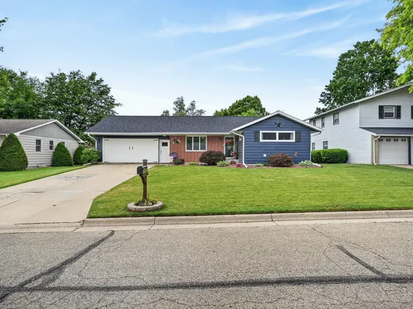 1515 30th Ave, Monroe, WI 53566