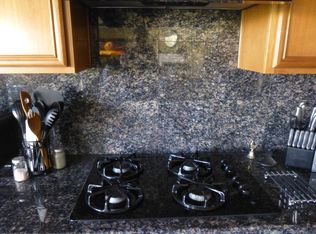 5771 Finchley Rd, Palmdale, CA 93552