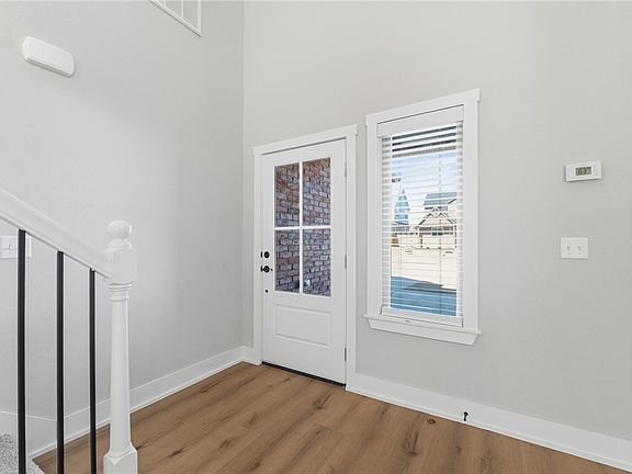 4th image of 7005 SW High Meadow Blvd