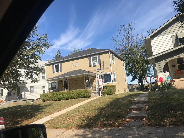 992 Northwest Blvd — Photo 2