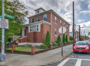 2930 Middletown Rd, Bronx, NY 10461