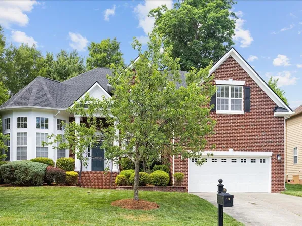 303 Parish House Rd, Cary, NC 27513