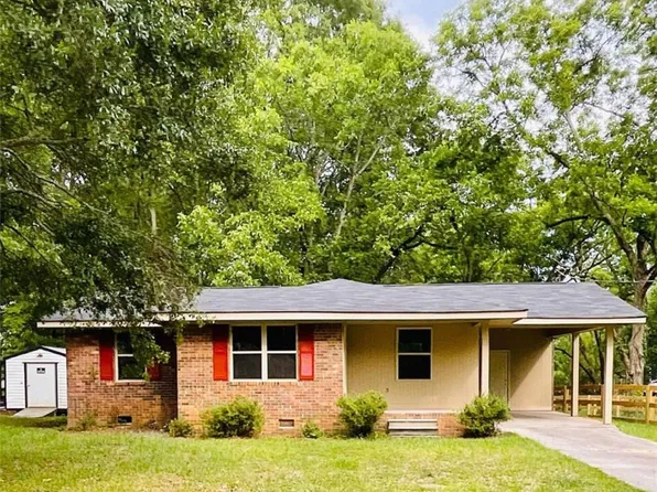 110 Kelly St, Rutledge, GA 30663