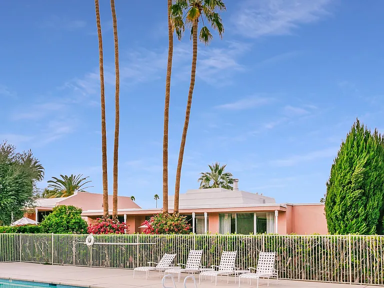 47075 Marrakesh Dr — Photo 61