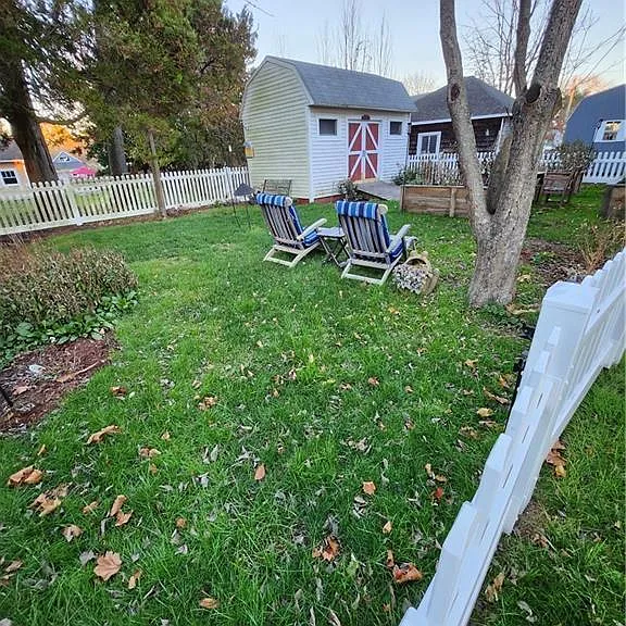 6 Coburn Ave #2 — Photo 24