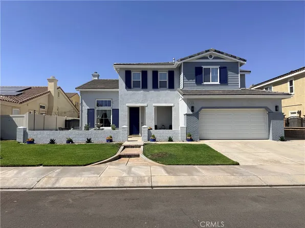 1434 Midnight Sun Dr, Beaumont, CA 92223