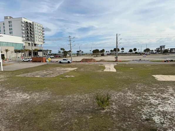 204 W 1st Ave #26/8, Gulf Shores, AL 36542