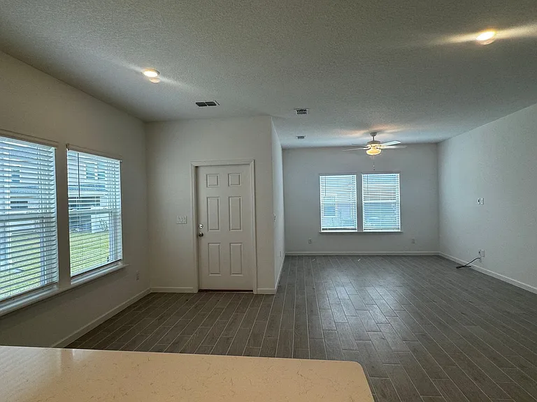 2234 Windward Cay Ln — Photo 4