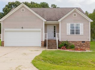 161 Old English Ct, Smithfield, NC 27577