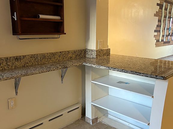 Breakfast nook with shelves