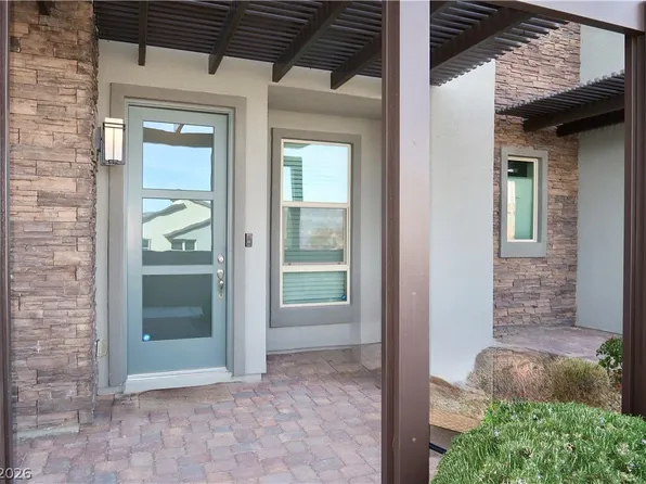 572 Pear Lake St, Las Vegas, NV 89138