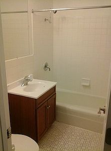 5th image of 2300 Pleasant Ave APT 217