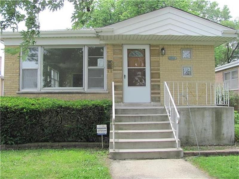1st image of 2949 W 101st Pl