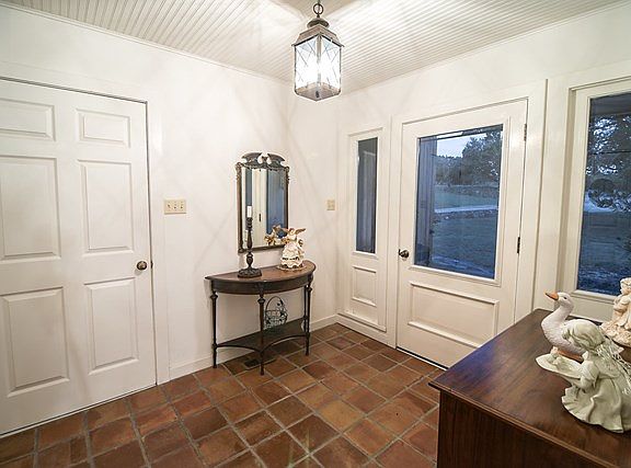 4th image of 202 Primrose Ln