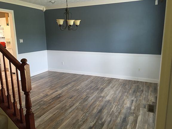 3rd image of 50 Orville Ct