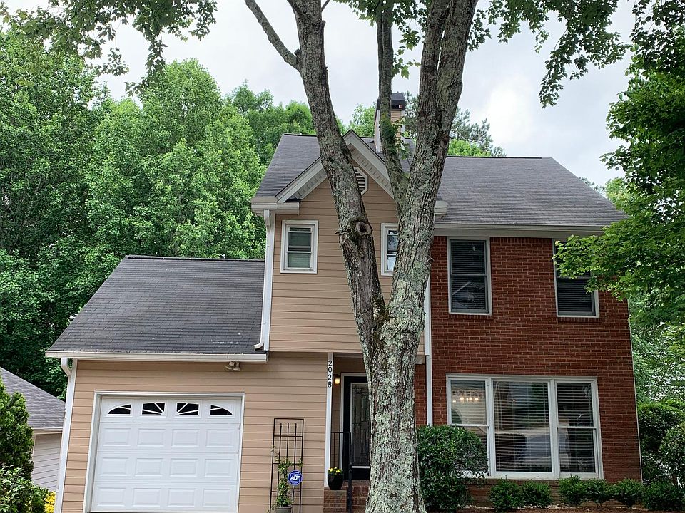 1st image of 2028 Eagle Glen Rd