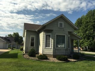 1828 9th St, Peru, IL 61354