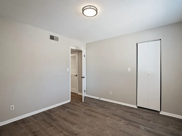 The Lotus Apartments — Photo 11