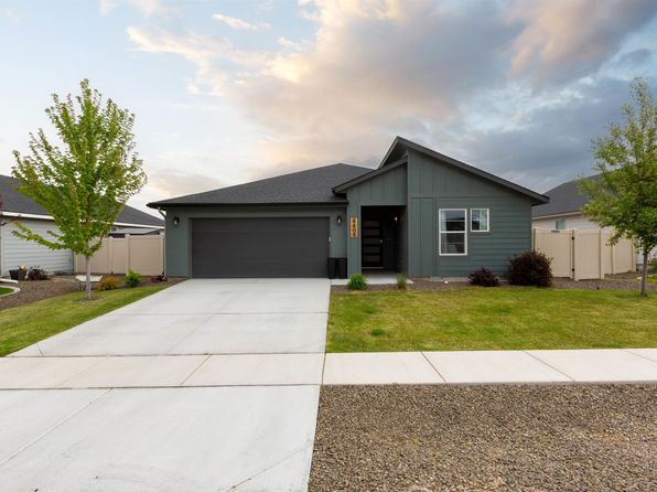 8408 E Dutchman St, Nampa, ID 83687