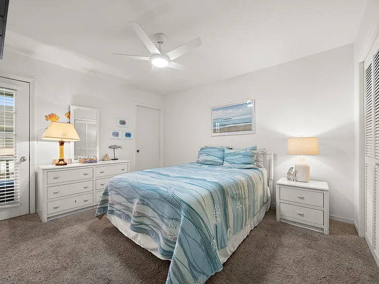 133 W Leslie Ln #1 — Photo 16