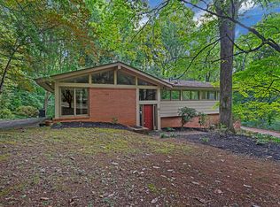 103 Woodridge Ln, Oak Ridge, TN 37830