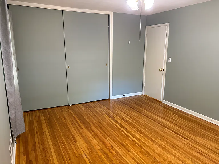 5929 Cullen Dr — Photo 17